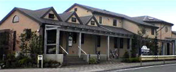 ライフ薬局　菖蒲沢店　外観